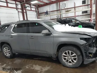 2018 Chevrolet Traverse LT Cloth with VIN 1GNERGKW9JJ148480, listed as a IAAI auction lot 41615478 with 113,157 mi miles. Bid and sale history available at carsss.com. Image 14.