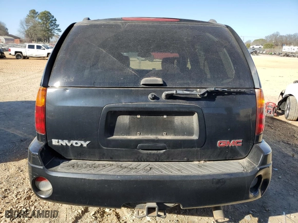 2002 GMC Envoy SLT with VIN 1GKDT13S522342681, listed as a Copart auction lot 47570735 with 200,689 mi miles and Clean Title. Bid and sale history available at carsss.com. Image 6.