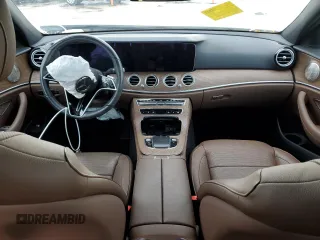 2022 Mercedes-Benz E-Class E 350 with VIN W1KZF8DB9NB070694, listed as a Copart auction lot 88928775 with 0 mi miles and Salvage Title. Bid and sale history available at carsss.com. Image 8.