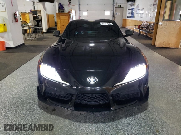 2020 Toyota Supra 3.0 z VIN WZ1DB4C04LW023122, wystawiony jako Copart lot #50207575 z przebiegiem 9 363 mil mil oraz Czysty tytuł • Clean title. Historia ofert i sprzedaży dostępna na DreamBid. Obrazek 5.