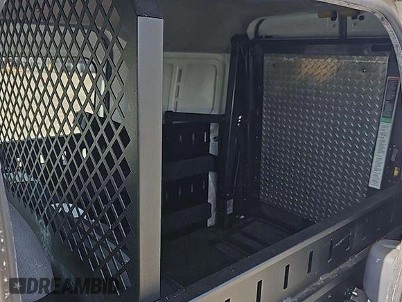 2013 Ford Transit Connect XLT z VIN NM0LS7DN2DT168472, wystawiony jako IAAI lot #42786889 z przebiegiem 146 170 mil mil oraz . Historia ofert i sprzedaży dostępna na DreamBid. Obrazek 22.