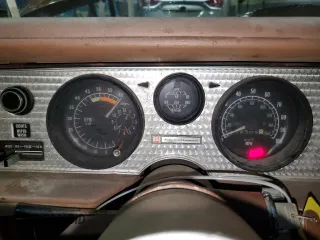 1979 Pontiac Firebird z VIN 2W87K9N184050, wystawiony jako Copart lot #75937874 z przebiegiem 18 509 mil mil oraz Szkody całkowita. Historia ofert i sprzedaży dostępna na DreamBid. Obrazek 9.