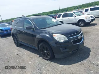 2015 Chevrolet Equinox LT z VIN 2GNALBEK3F6329753, wystawiony jako IAAI lot #42318042 z przebiegiem 151 891 mil mil oraz . Historia ofert i sprzedaży dostępna na DreamBid. Obrazek 1.