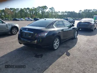 2014 Nissan Maxima S z VIN 1N4AA5AP7EC474825, wystawiony jako IAAI lot #42632041 z przebiegiem 89 627 mil mil oraz . Historia ofert i sprzedaży dostępna na DreamBid. Obrazek 4.