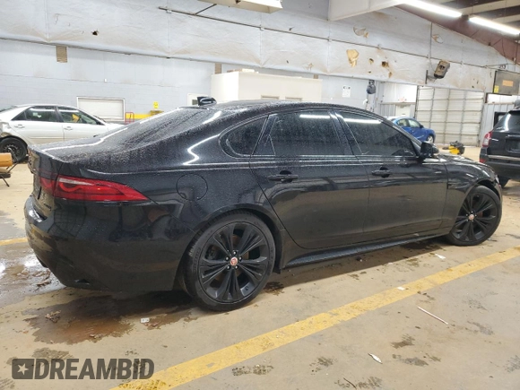 2021 Jaguar XF R-Dynamic SE with VIN SAJBL4GX2MCY89044, listed as a Copart auction lot 86945684 with 38,472 mi miles and Salvage Title. Bid and sale history available at carsss.com. Image 3.