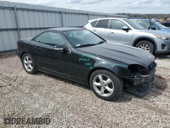 2001 Mercedes-Benz SLK 230/320 with VIN WDBKK65F01F216236, listed as a Copart auction lot 51431855 with 90,999 mi miles and Salvage title. Bid and sale history available at DreamBid. Image 4.