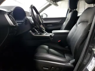 2024 Mazda CX-90 3.3 Turbo Preferred Plus with VIN JM3KKCHD5R1116711, listed as a Copart auction lot 84037894 with 27,099 mi miles and Clean Title. Bid and sale history available at carsss.com. Image 7.