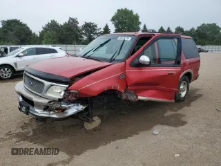 1997 Ford Expedition XLT with VIN 1FMFU18L2VLC09020, listed as a Copart auction lot 60626185 with 225,929 mi miles and Salvage title. Bid and sale history available at DreamBid. Image 1.