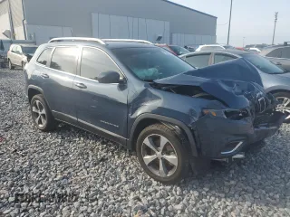 2020 Jeep Cherokee Limited with VIN 1C4PJLDB0LD577357, listed as a Copart auction lot 59257135 with 66,403 mi miles and Non repairable. Bid and sale history available at DreamBid. Image 4.