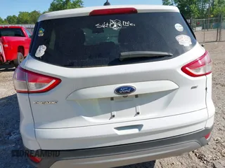 2016 Ford Escape SE z VIN 1FMCU0G79GUC44846, wystawiony jako IAAI lot #41974793 z przebiegiem 223 219 mil mil oraz . Historia ofert i sprzedaży dostępna na DreamBid. Obrazek 16.