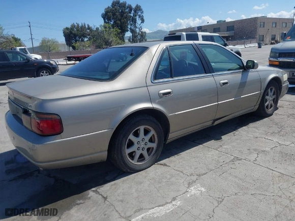 2002 Cadillac Seville Luxury SLS with VIN 1G6KS54Y92U207873, listed as a IAAI auction lot 41957595 with 118,580 mi miles. Bid and sale history available at carsss.com. Image 4.