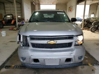 2008 Chevrolet Suburban Commercial with VIN 3GNGK26K28G309111, listed as a Copart auction lot 80510184 with 140,242 mi miles and Salvage Title. Bid and sale history available at carsss.com. Image 5.