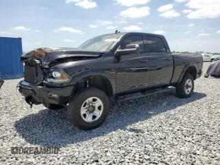 2018 Ram 2500 Laramie z VIN 3C6UR5FL4JG391499, wystawiony jako Copart lot #52819635 z przebiegiem 93 230 mil mil oraz Szkoda całkowita • Salvage title. Historia ofert i sprzedaży dostępna na DreamBid. Obrazek 1.