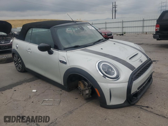 2022 MINI Convertible Cooper S z VIN WMW43DL09N3N60064, wystawiony jako Copart lot #66324525 z przebiegiem 68 126 mil mil oraz Szkoda całkowita • Salvage title. Historia ofert i sprzedaży dostępna na DreamBid. Obrazek 4.