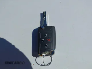 2018 Volkswagen Tiguan SEL z VIN 3VV2B7AX0JM084232, wystawiony jako IAAI lot #42726306 z przebiegiem 97 624 mil mil oraz . Historia ofert i sprzedaży dostępna na DreamBid. Obrazek 11.