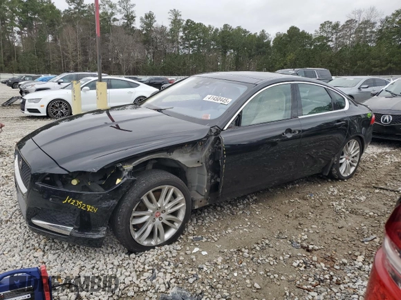 2017 Jaguar XF 35t Prestige with VIN SAJBE4BV2HCY37158, listed as a Copart auction lot 41450445 with 94,800 mi miles and Salvage Title. Bid and sale history available at carsss.com. Image 1.