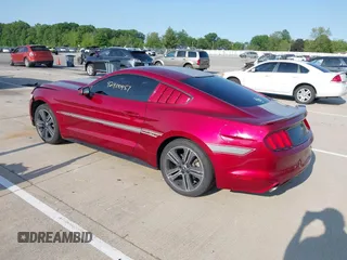 2017 Ford Mustang V6 z VIN 1FA6P8AMXH5226346, wystawiony jako IAAI lot #42400457 z przebiegiem 147 953 mil mil oraz . Historia ofert i sprzedaży dostępna na DreamBid. Obrazek 3.
