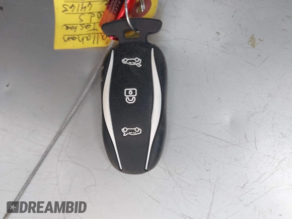 2017 Tesla Model S 100D z VIN 5YJSA1E29HF204797, wystawiony jako IAAI lot #41760296 z przebiegiem 92 587 mil mil oraz . Historia ofert i sprzedaży dostępna na DreamBid. Obrazek 11.