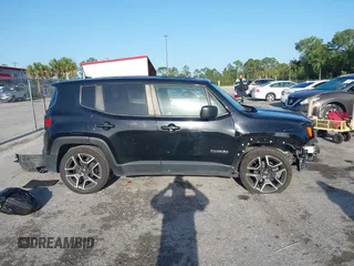 2020 Jeep Renegade Sport with VIN ZACNJAAB2LPL84352, listed as a IAAI auction lot 41936031 with 92,254 mi miles and . Bid and sale history available at carsss.com. Image 13.