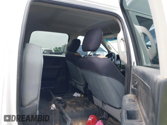 2018 Ram 2500 Tradesman with VIN 3C6UR5CJ6JG283565, listed as a IAAI auction lot 42111662 with 146,527 mi miles and . Bid and sale history available at DreamBid. Image 8.