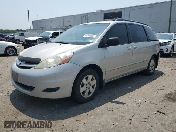 2008 Toyota Sienna CE z VIN 5TDZK23C88S221020, wystawiony jako Copart lot #59200925 z przebiegiem 163 513 mil mil oraz Szkoda całkowita • Salvage title. Historia ofert i sprzedaży dostępna na DreamBid. Obrazek 1.