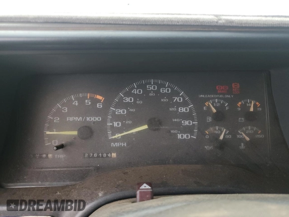 1998 Chevrolet Silverado 1500 with VIN 1GCEK14R0WZ137636, listed as a Copart auction lot 50781335 with 276,184 mi miles and Salvage Title. Bid and sale history available at DreamBid. Image 9.