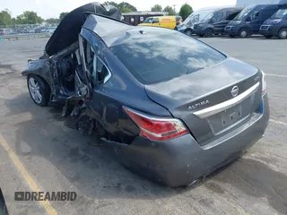 2015 Nissan Altima SL with VIN 1N4BL3AP8FC112779, listed as a IAAI auction lot 39860990 with Not Provided miles and . Bid and sale history available at carsss.com. Image 3.