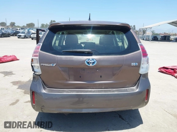 2015 Toyota Prius Two with VIN JTDZN3EU8FJ028072, listed as a IAAI auction lot 39747470 with 62,979 mi miles and . Bid and sale history available at DreamBid. Image 17.