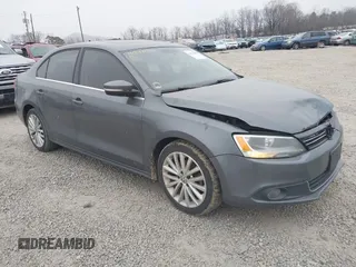 2014 Volkswagen Jetta TDI with VIN 3VWLL7AJ0EM389924, listed as a IAAI auction lot 41271290 with 241,452 mi miles and . Bid and sale history available at DreamBid. Image 1.