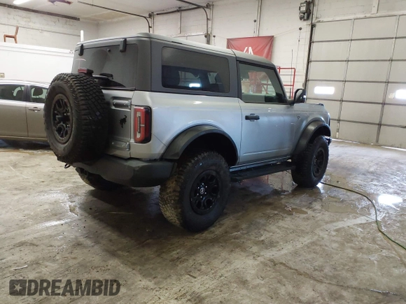 2022 Ford Bronco with VIN 1FMDE5CP3NLB40814, listed as a IAAI auction lot 41578527 with 13,791 mi miles and . Bid and sale history available at DreamBid. Image 4.