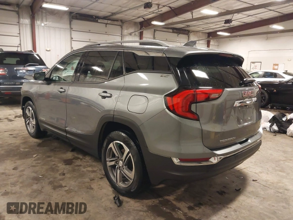 2021 GMC Terrain SLT z VIN 3GKALPEV5ML337611, wystawiony jako IAAI lot #42286132 z przebiegiem 87 447 mil mil oraz . Historia ofert i sprzedaży dostępna na DreamBid. Obrazek 3.