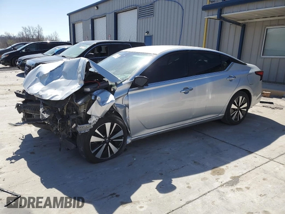 2021 Nissan Altima SV with VIN 1N4BL4DVXMN374921, listed as a Copart auction lot 49688715 with 60,698 mi miles and Salvage Title. Bid and sale history available at carsss.com. Image 1.
