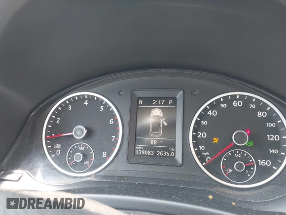2012 Volkswagen Tiguan SE z VIN WVGBV7AX1CW548133, wystawiony jako IAAI lot #42403164 z przebiegiem 139 083 mil mil oraz . Historia ofert i sprzedaży dostępna na DreamBid. Obrazek 7.