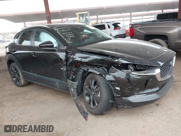 2025 Mazda CX-30 S Select Sport with VIN 3MVDMBBM3SM773819, listed as a IAAI auction lot 41584030 with 5,088 mi miles and . Bid and sale history available at DreamBid. Image 1.
