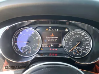 2018 Bentley Bentayga Signature z VIN SJAAC2ZV8JC020603, wystawiony jako Copart lot #44983945 z przebiegiem 48 565 mil mil oraz Szkody całkowita. Historia ofert i sprzedaży dostępna na DreamBid. Obrazek 9.