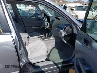2010 Subaru Forester 2.5X with VIN JF2SH6BC5AH763339, listed as a IAAI auction lot 41683194 with 39,301 mi miles. Bid and sale history available at carsss.com. Image 5.