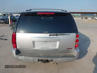 2014 GMC Yukon XL SLT with VIN 1GKS1KE09ER230704, listed as a IAAI auction lot 42046847 with 85,381 mi miles. Bid and sale history available at carsss.com. Image 17.