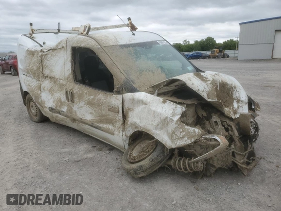 2017 Ram ProMaster City Cargo Tradesman with VIN ZFBERFAB0H6E22587, listed as a Copart auction lot 60967655 with 105,237 mi miles and Salvage title. Bid and sale history available at DreamBid. Image 4.