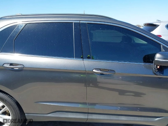 2018 Ford Edge SEL with VIN 2FMPK3J89JBC11871, listed as a IAAI auction lot 41778093 with 142,956 mi miles. Bid and sale history available at carsss.com. Image 13.