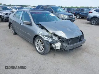 2008 Mercury Milan Premier with VIN 3MEHM081X8R666734, listed as a IAAI auction lot 42034075 with 141,434 mi miles and . Bid and sale history available at DreamBid. Image 1.