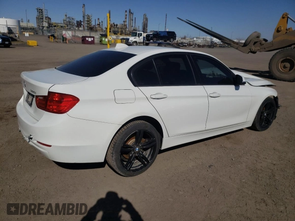 2013 BMW 3 Series 328i xDrive with VIN WBA3B3C53DJ811191, listed as a Copart auction lot 53529545 with 171,006 mi miles and Non repairable. Bid and sale history available at DreamBid. Image 3.