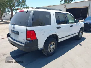 2005 Ford Explorer XLS z VIN 1FMZU62K85UA25172, wystawiony jako IAAI lot #42632323 z przebiegiem 360 978 mil mil oraz . Historia ofert i sprzedaży dostępna na DreamBid. Obrazek 4.