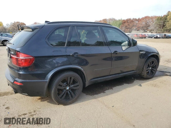 2013 BMW X5 M with VIN 5YMGY0C52DLL15845, listed as a Copart auction lot 78274134 with 118,816 mi miles and Clean Title. Bid and sale history available at carsss.com. Image 3.