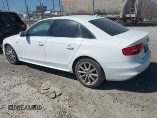 2014 Audi A4 Premium Plus with VIN WAUEFAFL5EN039086, listed as a IAAI auction lot 41770543 with 152,025 mi miles. Bid and sale history available at carsss.com. Image 3.