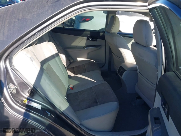 2014 Toyota Camry Hybrid LE with VIN 4T1BD1FK5EU106743, listed as a IAAI auction lot 41323019 with 84,511 mi miles. Bid and sale history available at carsss.com. Image 8.