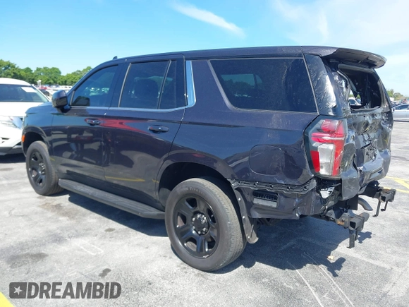 2022 Chevrolet Tahoe Commercial z VIN 1GNSCLED5NR336184, wystawiony jako IAAI lot #41729180 z przebiegiem 14 951 mil mil oraz . Historia ofert i sprzedaży dostępna na DreamBid. Obrazek 3.