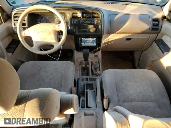 2001 Isuzu Trooper S with VIN JACDJ58X817J17877, listed as a Copart auction lot 41788875 with 203,199 mi miles and Salvage title. Bid and sale history available at DreamBid. Image 8.