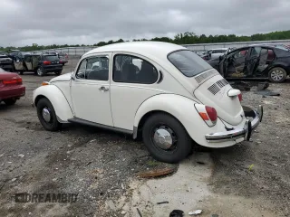 1972 Volkswagen Beetle with VIN 1122267969, listed as a Copart auction lot 61248775 with 39,057 mi miles and Salvage title. Bid and sale history available at DreamBid. Image 2.
