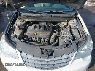 2008 Chrysler Sebring with VIN 1C3LC66J18N243827, listed as a IAAI auction lot 41642713 with 231,682 mi miles and . Bid and sale history available at DreamBid. Image 10.
