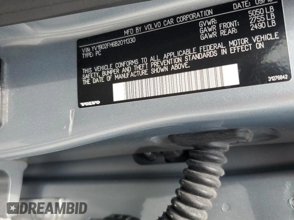 2011 Volvo S60 with VIN YV1902FH6B2011330, listed as a Copart auction lot 61014585 with 97,252 mi miles and Salvage title. Bid and sale history available at DreamBid. Image 12.
